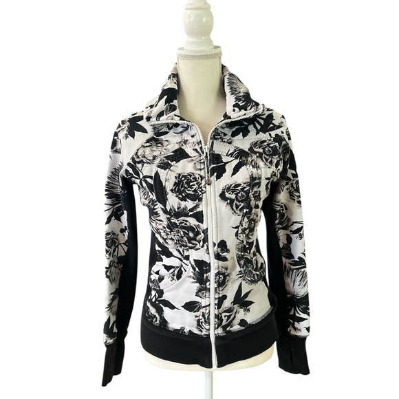 Lululemon Floral Black and White Women's Jacket - Picture 1 of 9